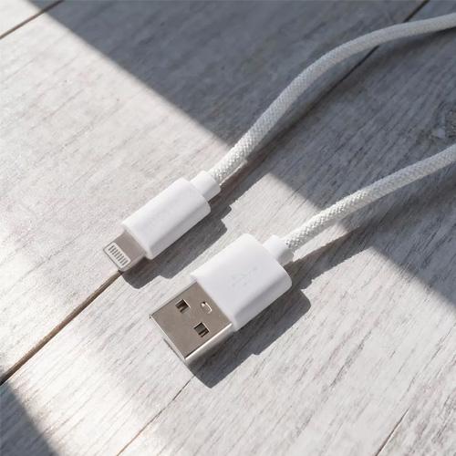 USB-A-Lightning-nylon-kabel